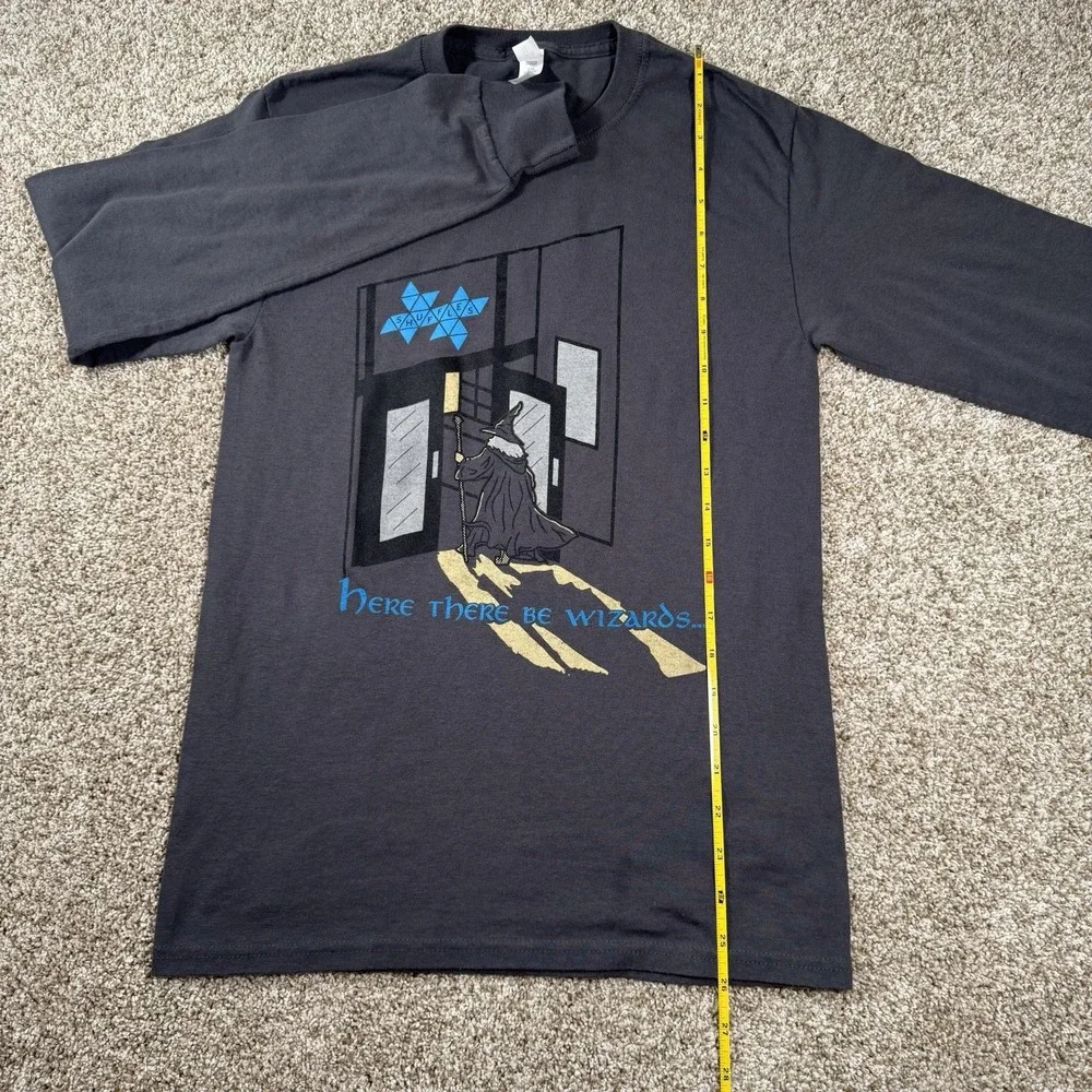 Here There Be Wizards Mens‎ Size S Dark Grey Long Sleeve Graphic T Shirt